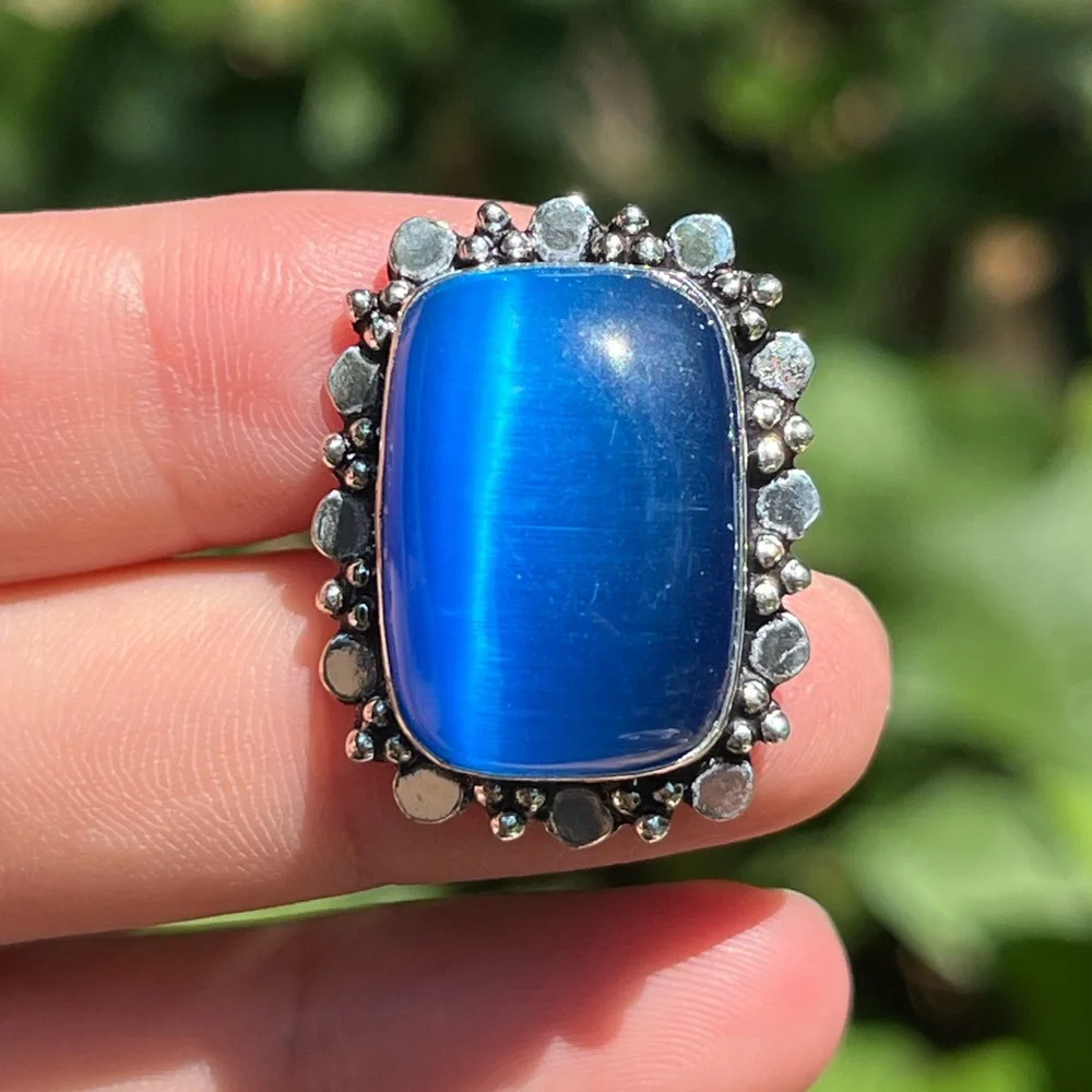 Size 7.25‎ 926 silver plated blue cat eye ring